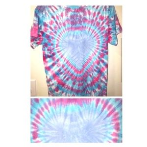 Purple/Pink/Blue Tie Dye Shirt - Size: Medium